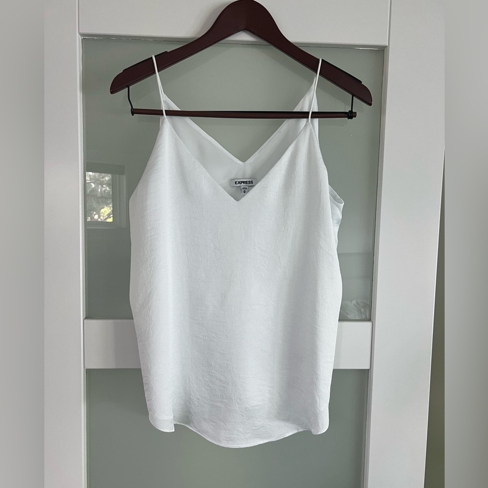 White tank